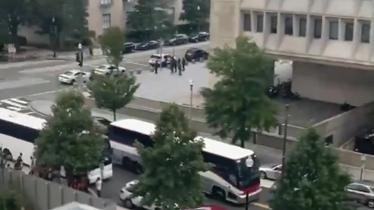 Pro-Hamas protesters and terrorism lovers getting bussed into Washington DC (7.24.24)