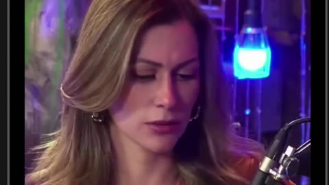 O FEMINISMO SE TORNOU UM MOVIMENTO HIPÓCRITA | PIETRA BERTOLAZZI