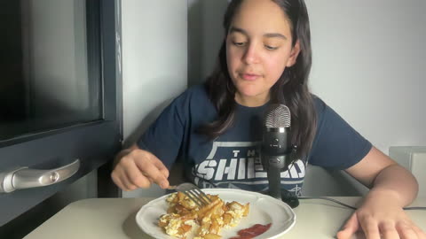 ASMR Potatoes and eggs mukbang