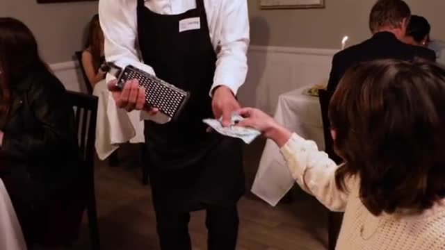 Magician waiter make changes zachking!