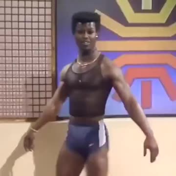 Early 90's Vhs tape has surfaced of a younger Big Mike Obama work out video