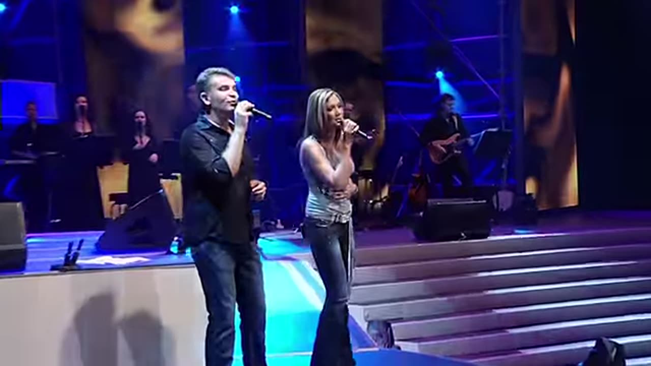 Country Medley · THEUNS JORDAAN, JUANITA DU PLESSIS (Official music.