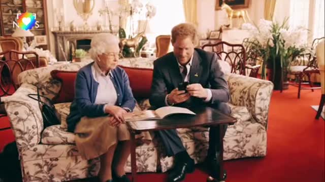 “Prince Harry ”Teaching Her Grandma To Read