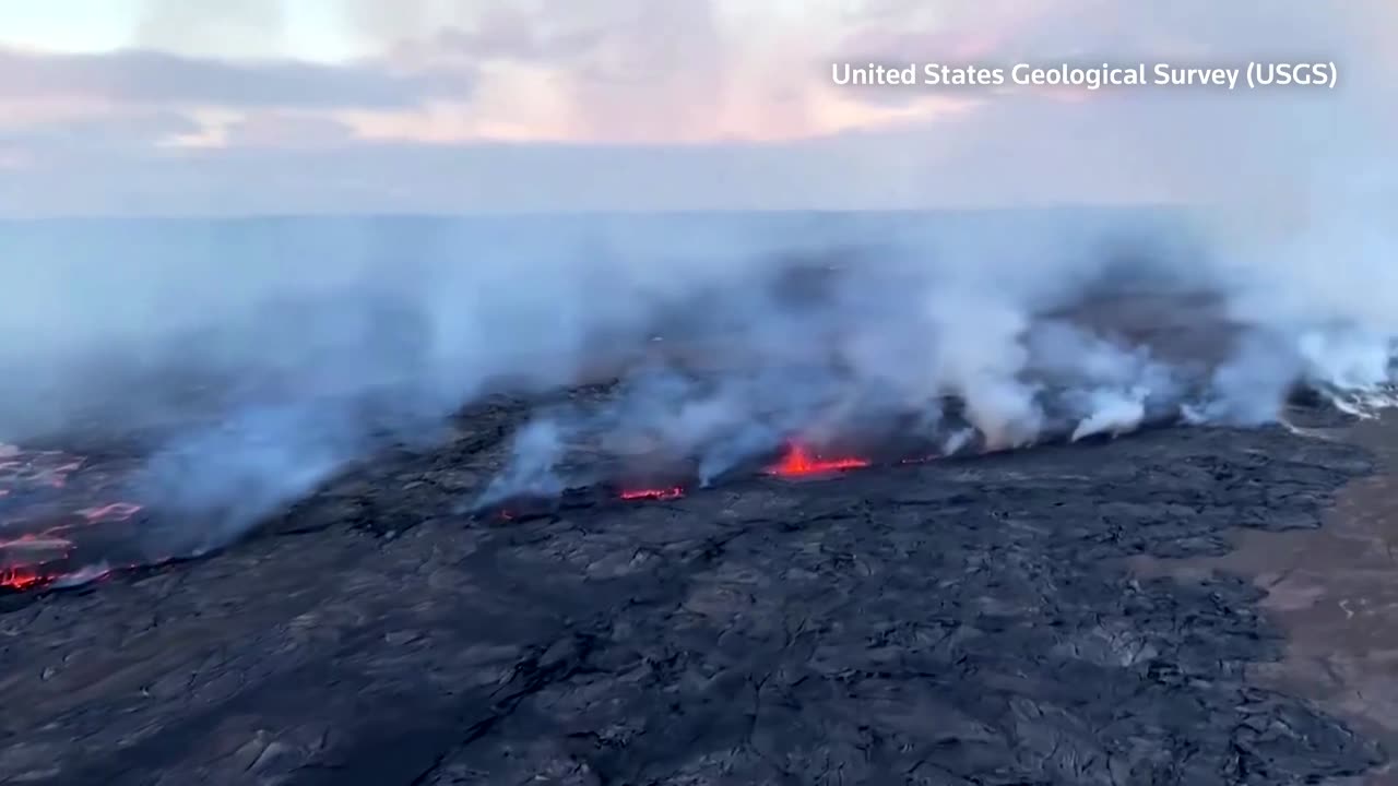 Aerial shots show Kilauea volcano eruption in Hawaii