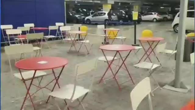 🔴 IKEA CI CONSIDERA I NUOVI EBREI 🔥 VAI A MANGIARE NEL PARCHEGGIO INTERRATO !