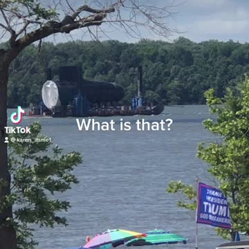 Submarine on the Elk River