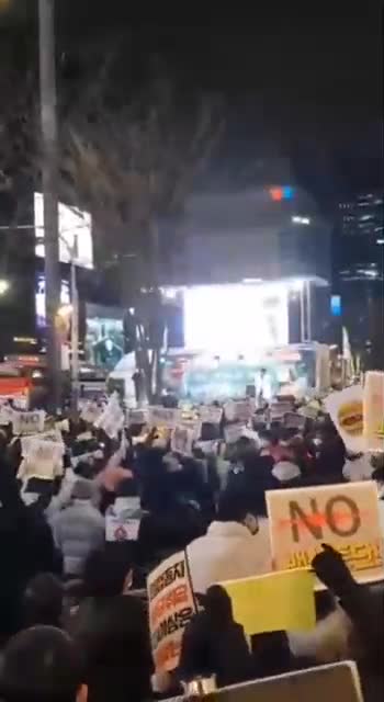 SOUTH KOREA RISING UP AGAINST VACCINE PASSPORTS