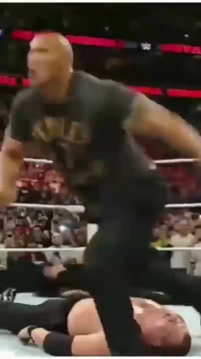Dwayne Johnson (The Rock) and Roman Reigns friendship 🔥🔥💥💥👌
