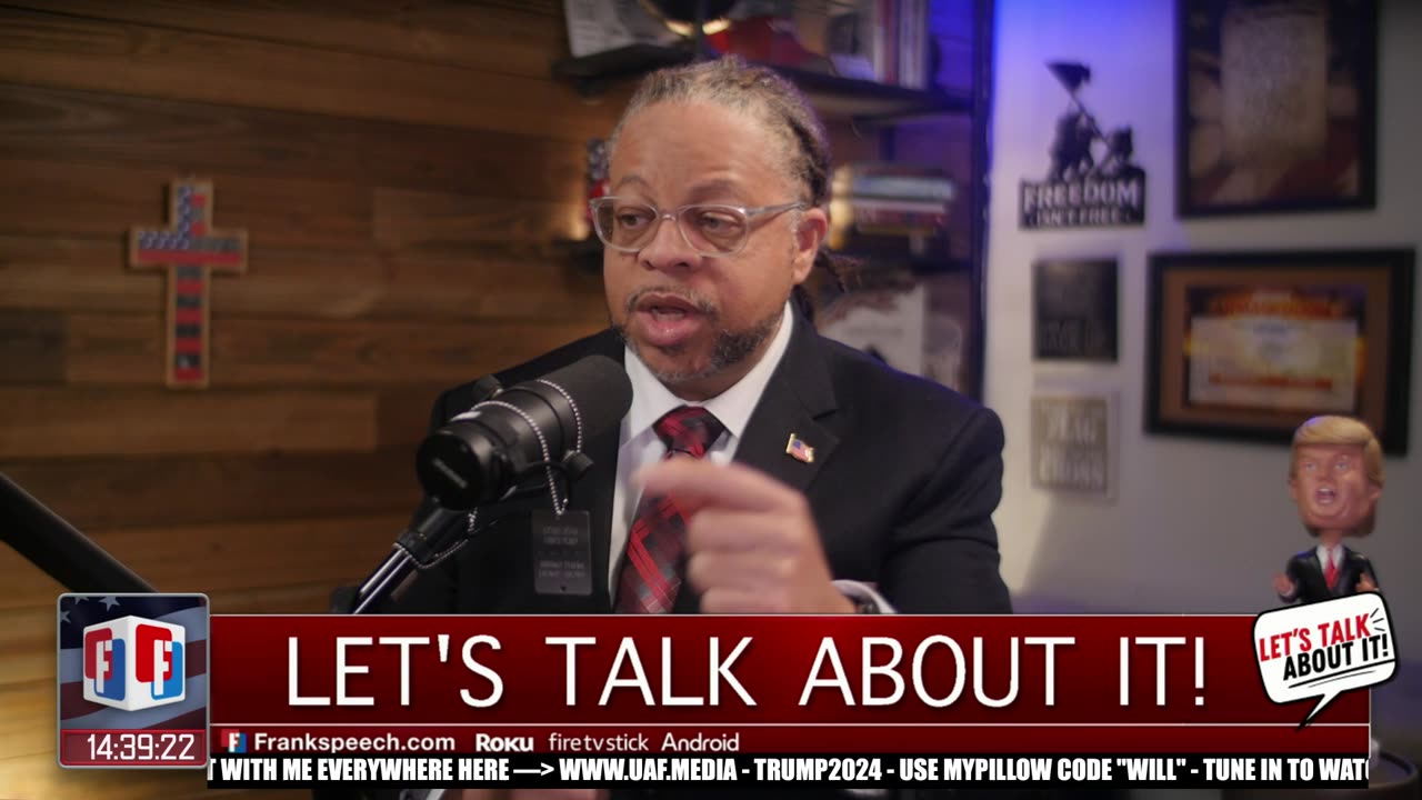 PROFF OF LIFE: BIDEN APPEARS