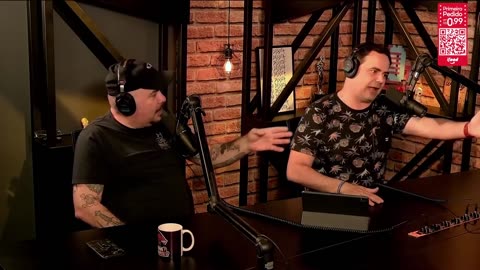 HISTÓRIAS DE DANIEL E CARIOCA KKKKK - Bola e Carioca Daniel Zukerman Ticaracaticast Cortes