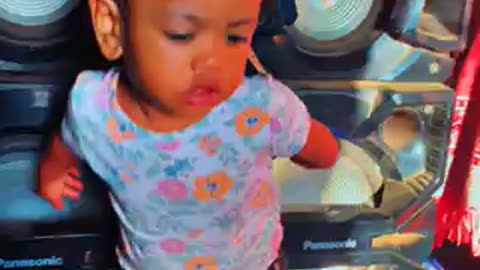 Baby lody n her moves