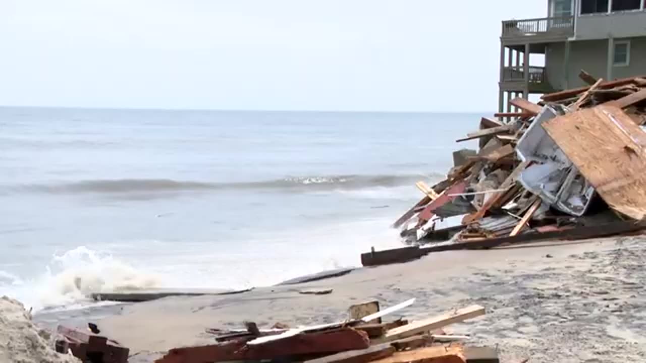 Another Outer Banks Home Collapses Into Ocean, a Stark Reminder of Climate Change