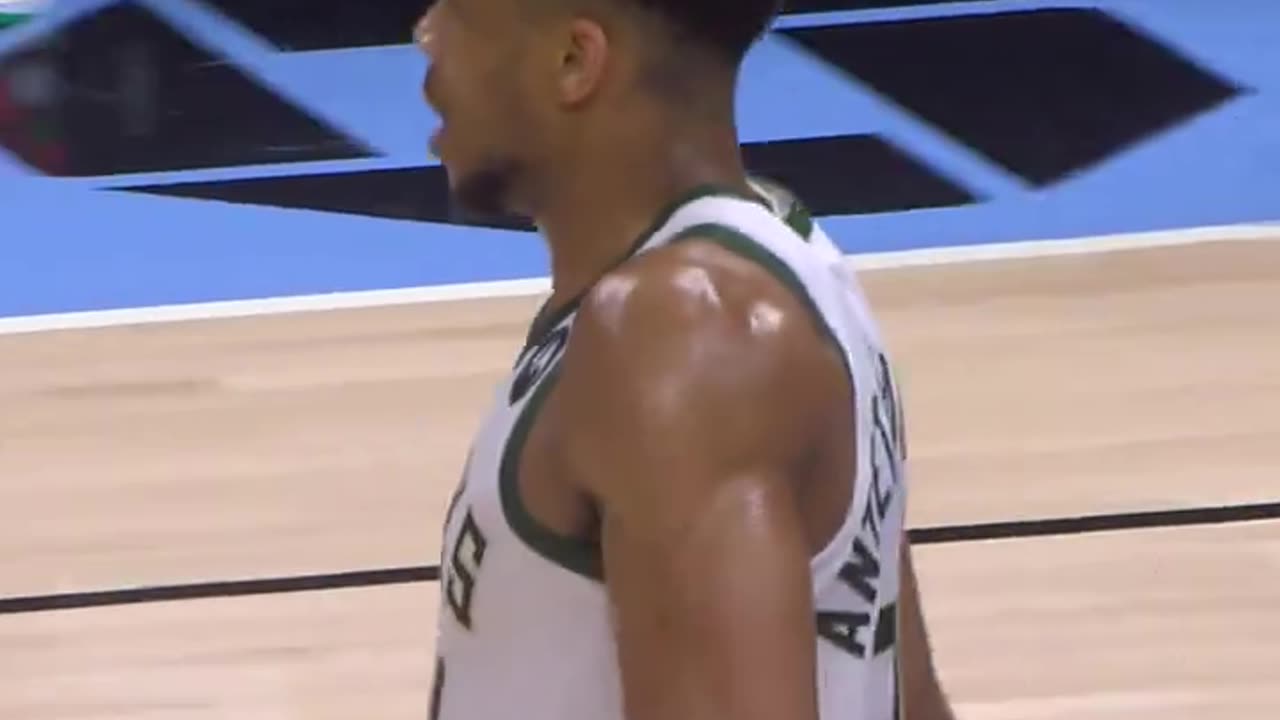 Giannis Antetokounmpo And-1 Puts Bucks Ahead Early vs. Hawks