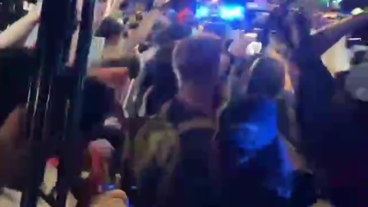 Pro-Palestine protesters are clashing with police outside the DNC in Chicago, Illinois.