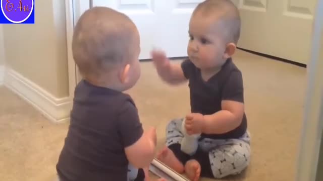 Cute baby fight with mirror reflection😍