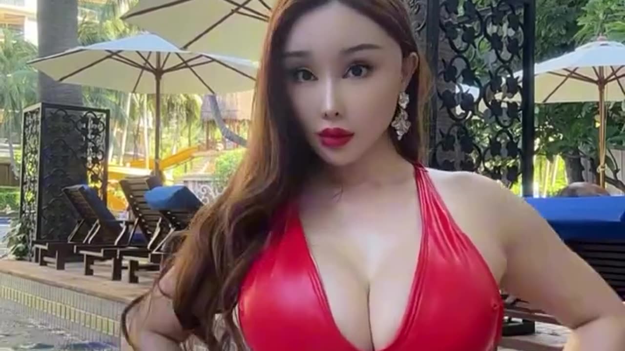 is this red enough to make you like the sexy look