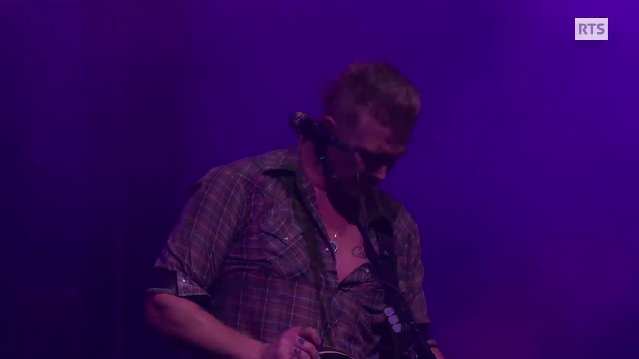 Queens Of The Stone Age live 2018