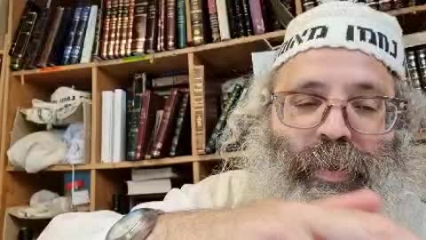פדחת ולא פרצוף פנים פרצוף פנים ולא פדחת אין מעידין עד שיהיו שניהם עם החוט- שיר נ נח מסכת יבמות דף קכ