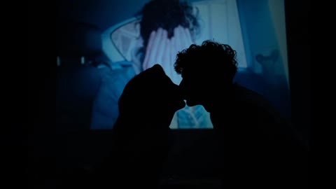 SEX & LOVE || 20 Interesting psychological facts about kissing that probably we didn't know