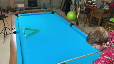Rackdidn’tfallonthefirstone#trickshot#billiards#DADMOVES#8ballpool