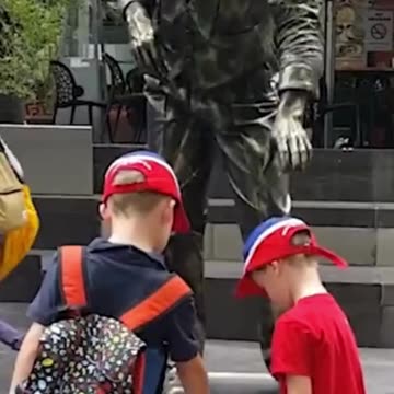 Do human statues freak you out.