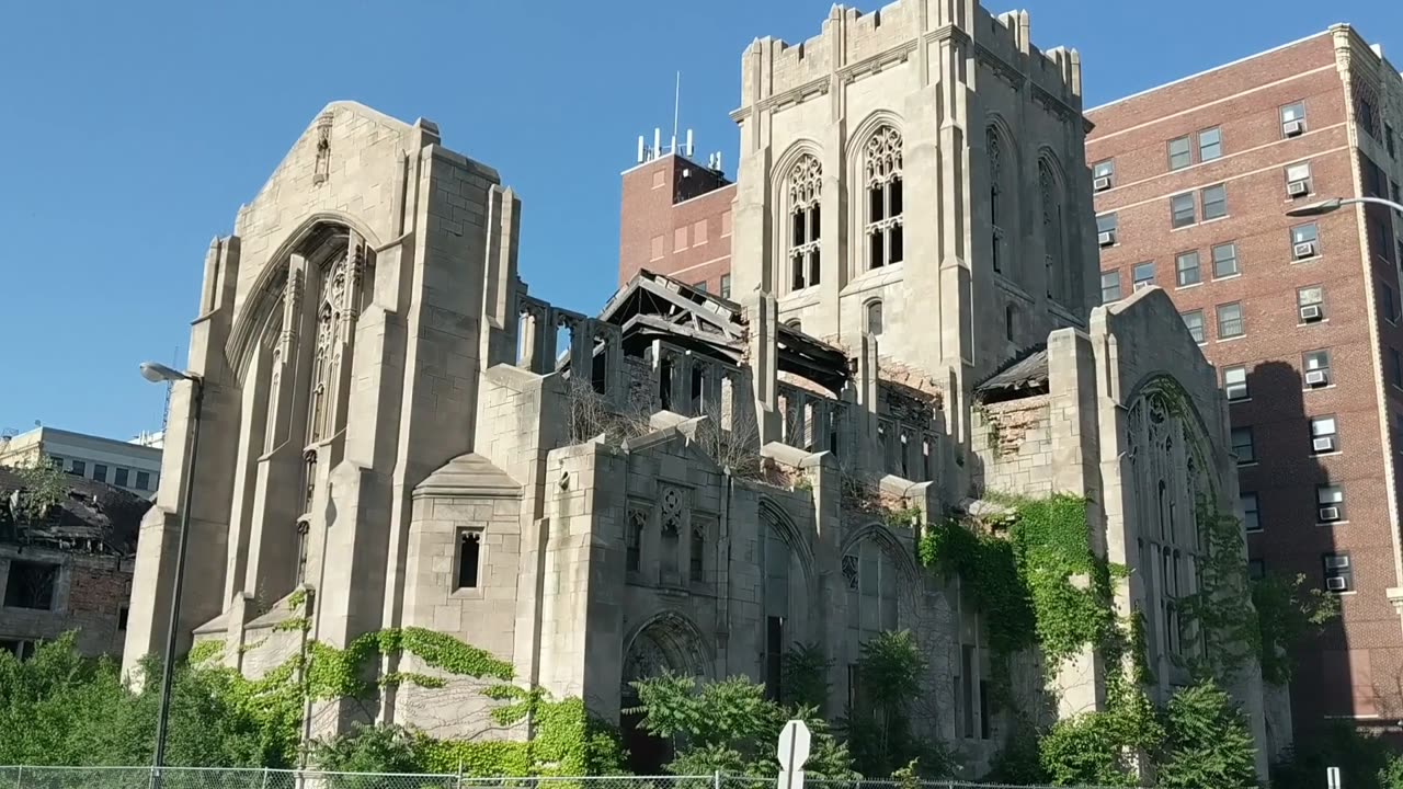 Exploring the Abandoned City Methodist Church | Gary Indiana June 2019