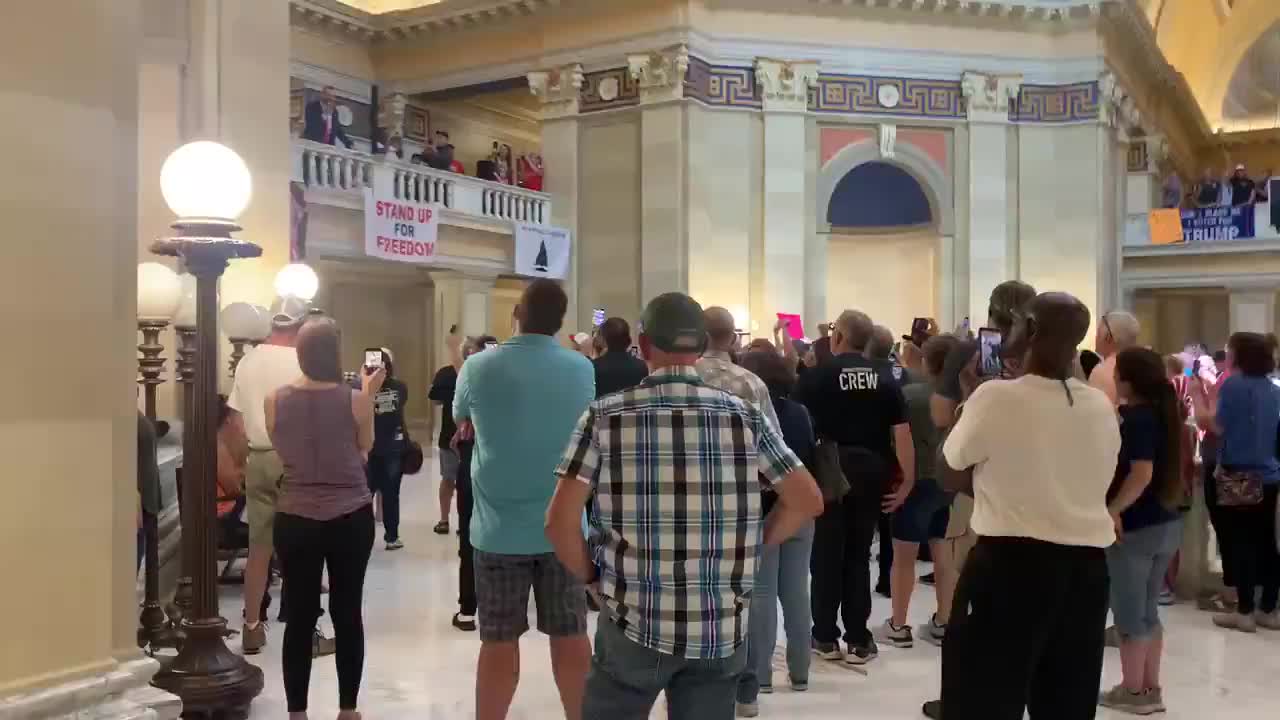 Hundreds got into the Oklahoma state capitol today demanding no vaccine mandates.