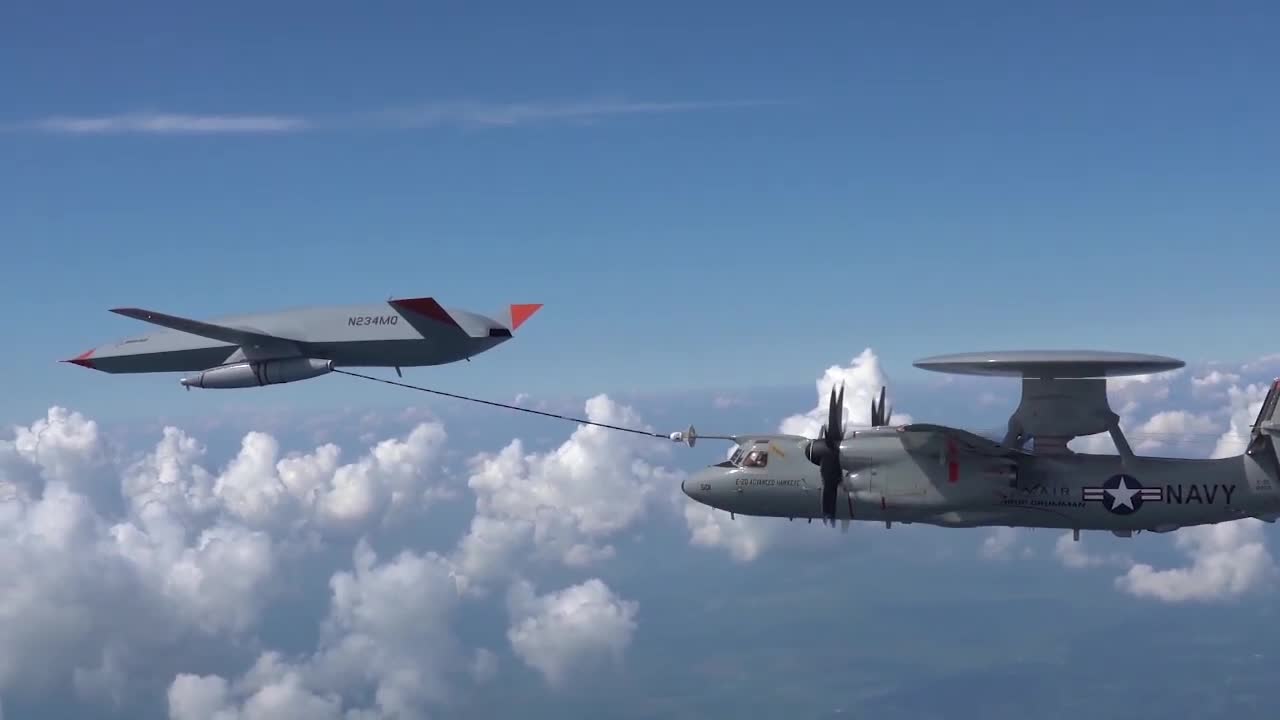 Boeing MQ-25 Refuels U.S. Navy E-2D