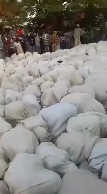 😡 | Market of sex slaves in Islam. Women, children taken from all over the world, sold.