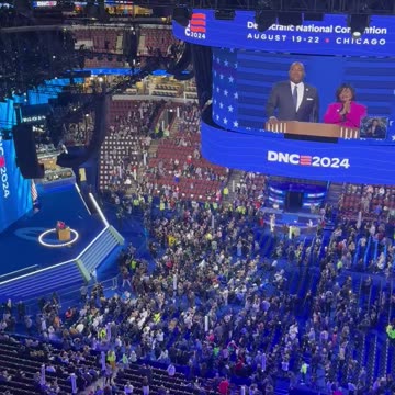 The DNC doesn''t look very crowded