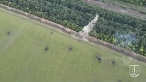 Ukrainian Drones Lighting Up Russian Trenches