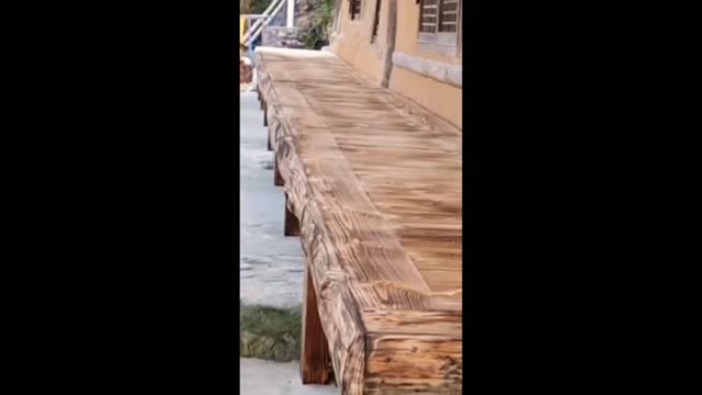 Woodworking Floor Creates Wood Grain