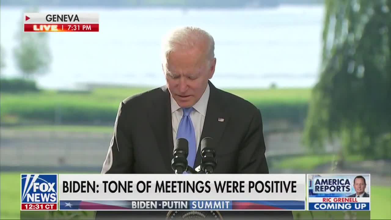 Biden ADMITS His Staff Gives Him a List of Which Reporters to Call On