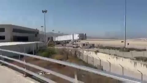Heavy traffic overwhelms Beirut Airport as citizens rush to flee Lebanon