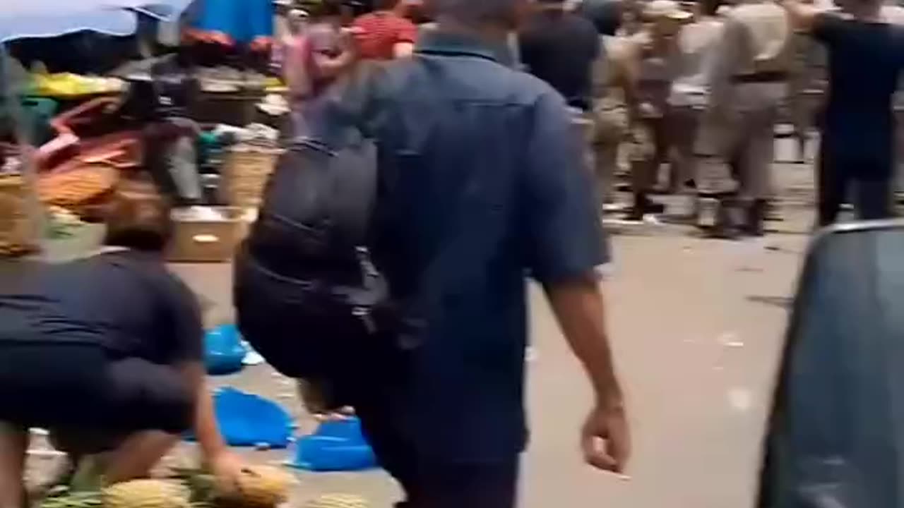 Penertiban sih penertiban tapi gak gitu" juga kali