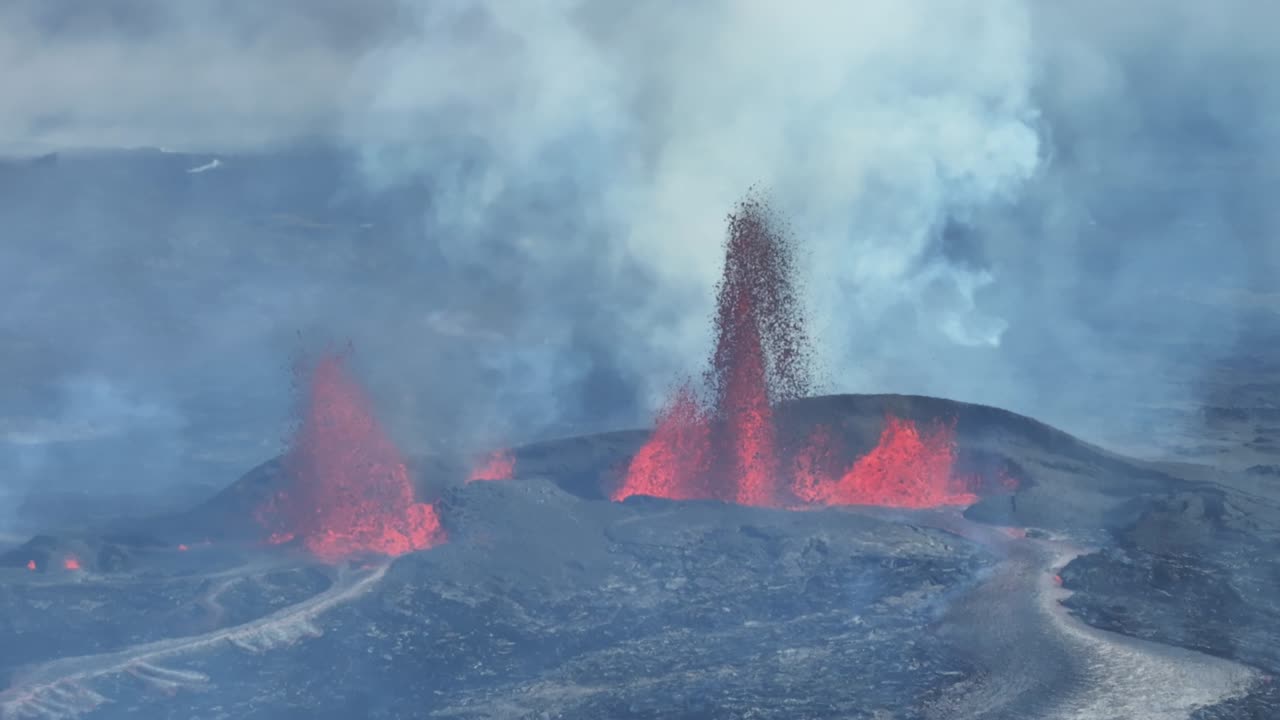 volcanic eruption in iceland