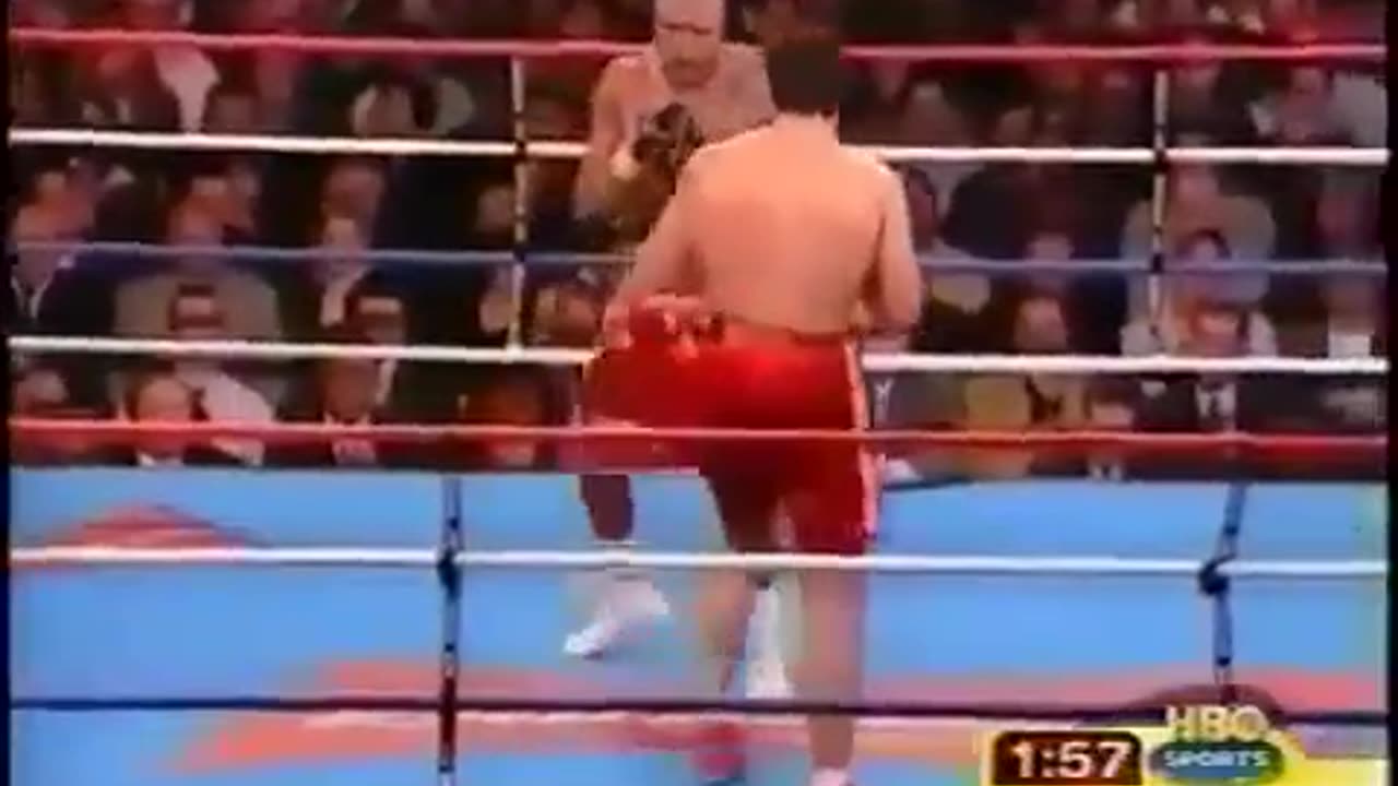 Wladimir Klitschko vs Jameel Mccline Dec 07 2002 Mandalay Bay Resort & Casino, Las Vegas, NV