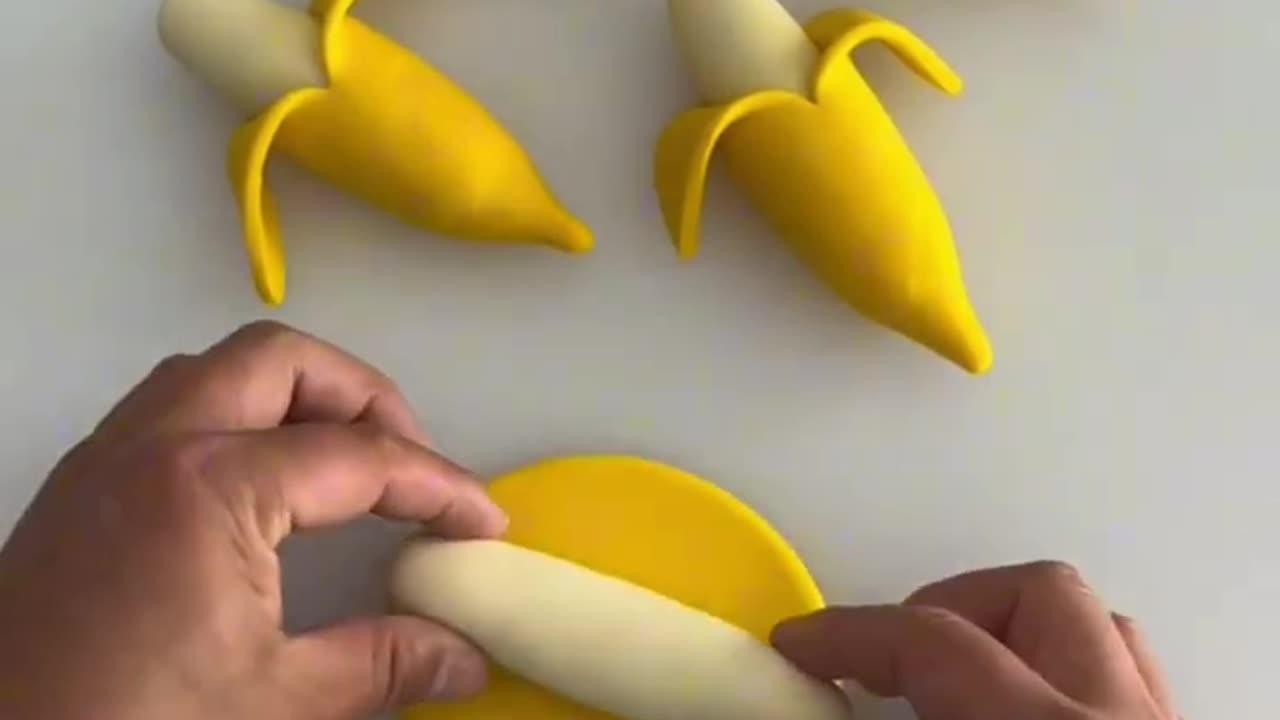 Viral agricultural fruit craft model