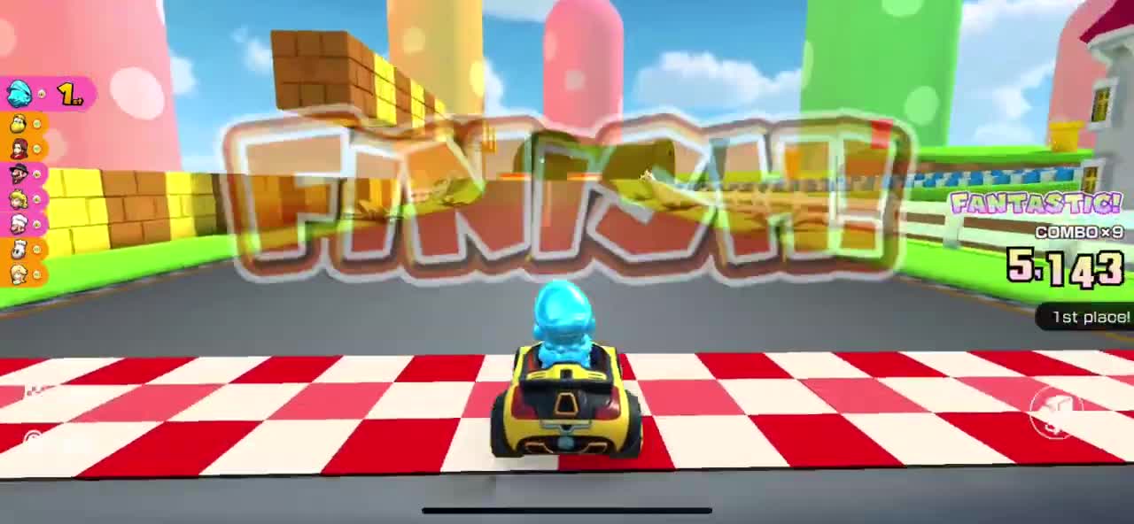 Mario Kart Tour - Shell Parachute Glider Gameplay (Peach vs. Daisy Tour Tier Shop Reward)