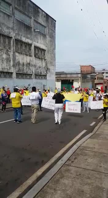 Habitantes de Bucaramanga salieron a marchar para pedir ayudas