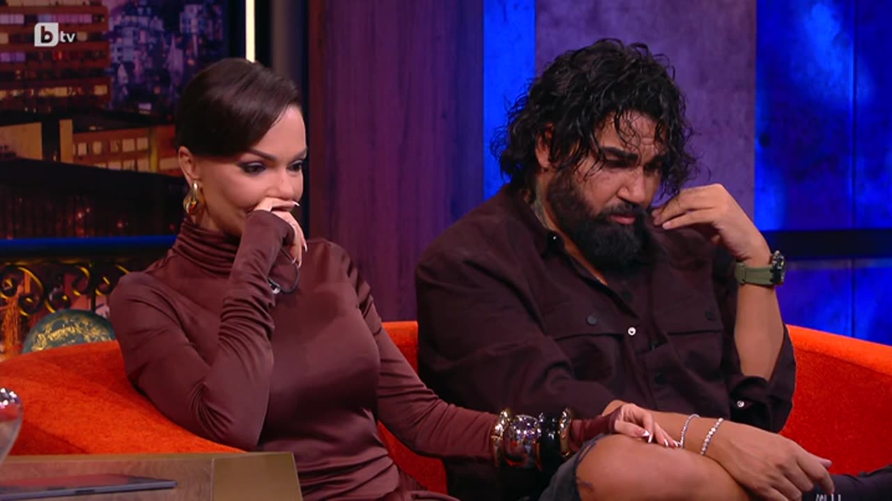 Азис разкри колко гаджета е имал - и как е изглеждал на 16 г.