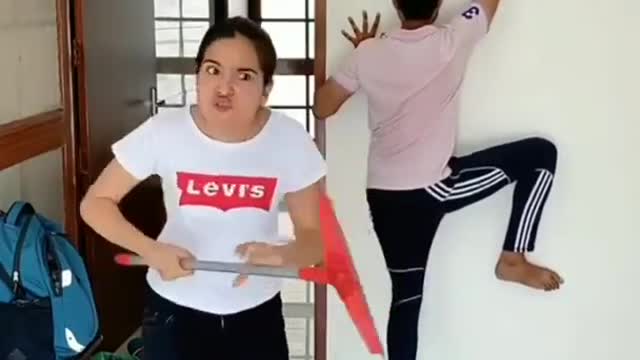 Aaj to bach gya ~ funny video ~ @dushyant kukreja @priyal kukreja #shorts #shortvideo #youtubeshort