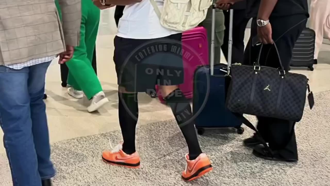 Kylian Mbappé en su gira en miami