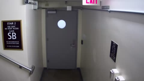 6160RHOBSBRSBST2StairwaySide_2021-01-06_03h40min00s143ms.mp4