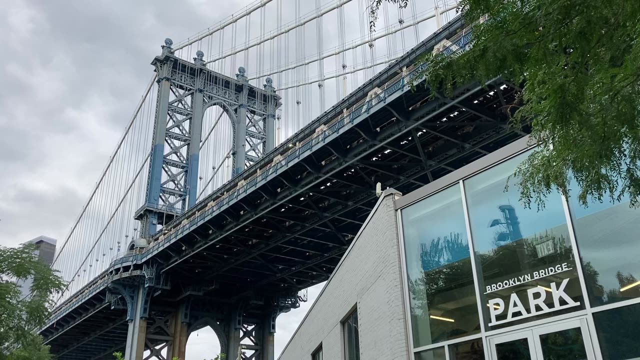 Brooklyn Bridge Park Environmental Education Center