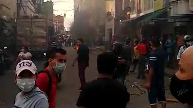 queman moto de ladrón en Bucaramanga