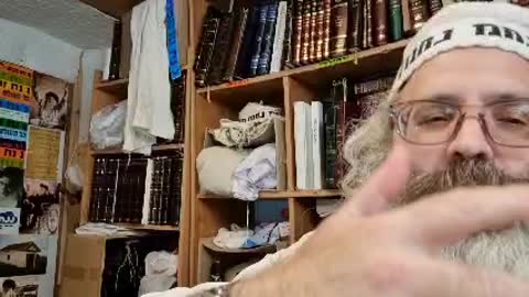 מנין שאפילו עוברים שבמעי אמן אמרו שירה על הים שנאמר במקהלות ברכו אלקים - שיר נ נח מסכת כתובות דף ז