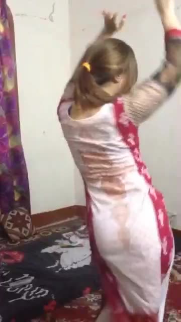 Beautiful dance at Punjabi song