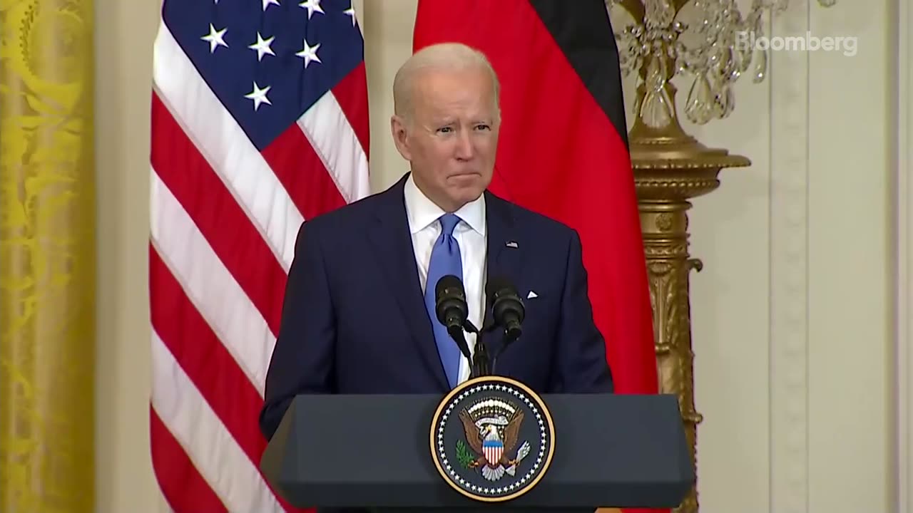 Biden Says Natural Gas Pipeline Will 'End' If Russia Invades Ukraine