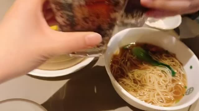 Cheers, A toast, Bottoms up - Chinese food